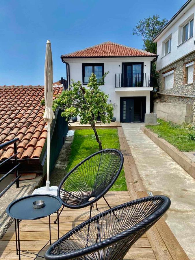 Wild Pear Old Town Boutique Accommodation Охрид Экстерьер фото